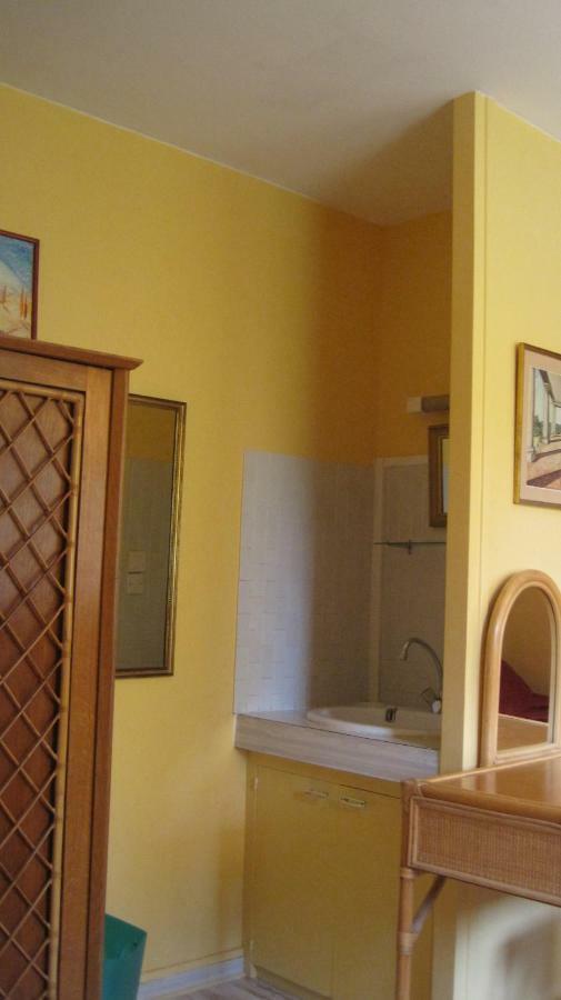 Maison Saint Louis Paray-le-Monial Bilik gambar